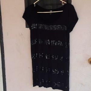 H&M Tight fitting Stretchy sequenced dress! Size Small